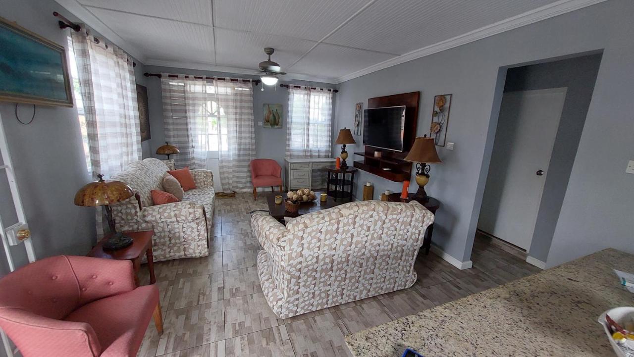 Carmen Apartment بريدج تاون المظهر الخارجي الصورة